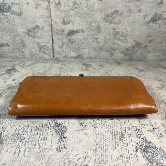 HOBO Brown Leather Wallet - Picture 5 of 12